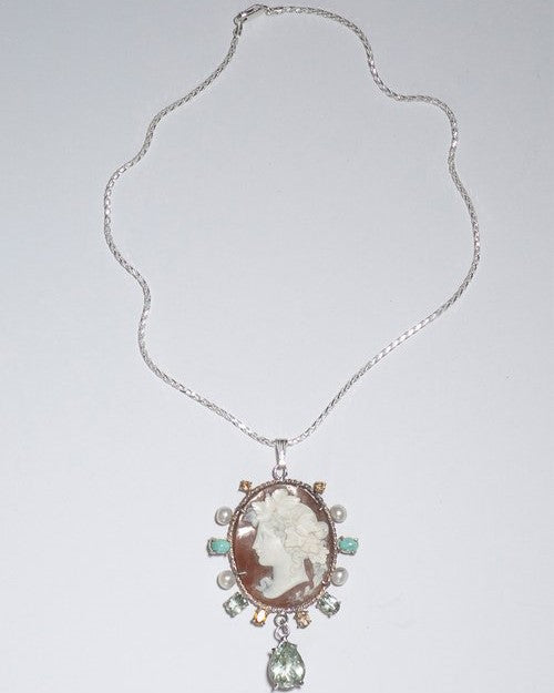 Cameo Pendant, 2022