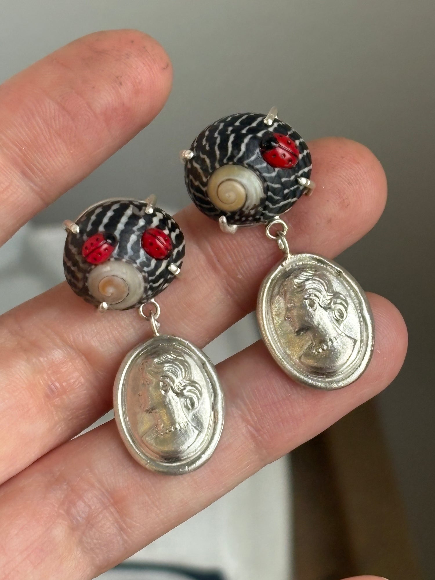 Lady Earrings
