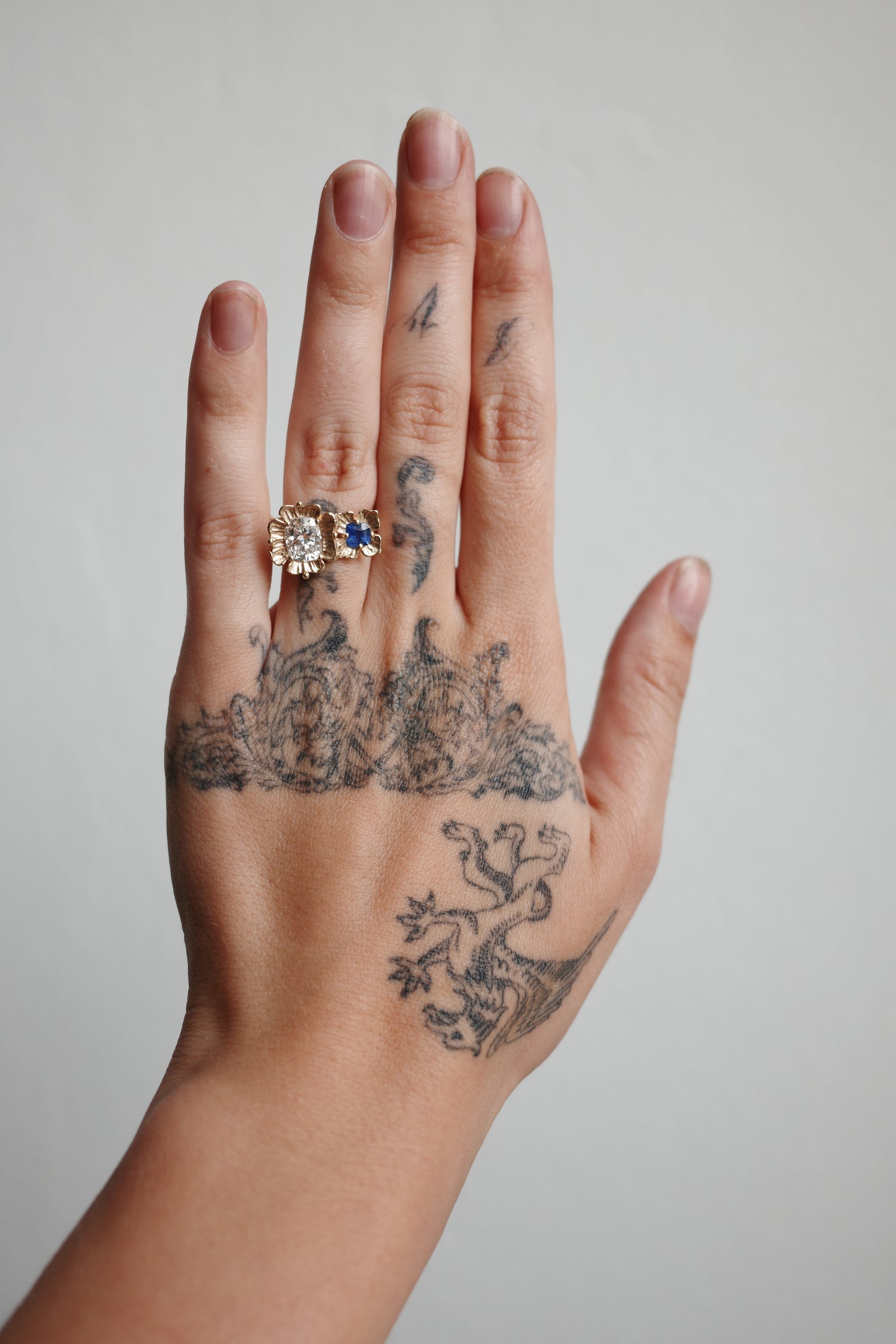 Aiks Ring