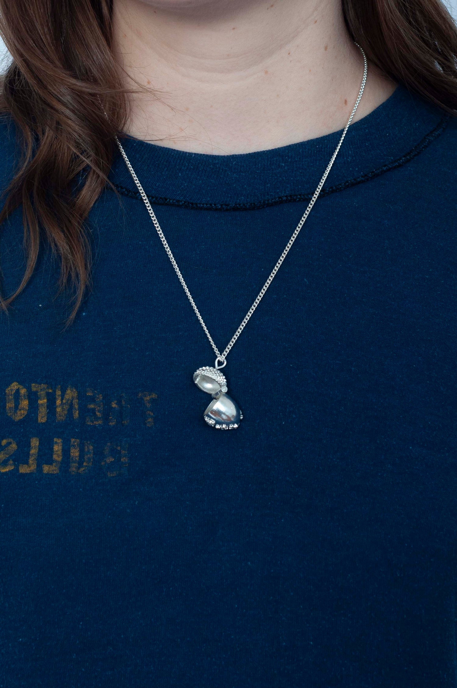 Akkern Locket