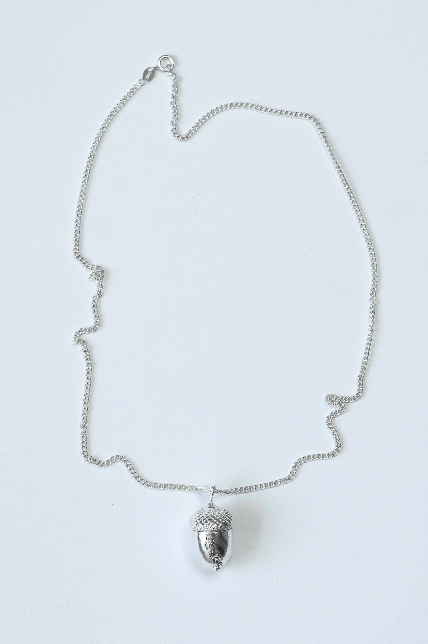 Akkern Locket