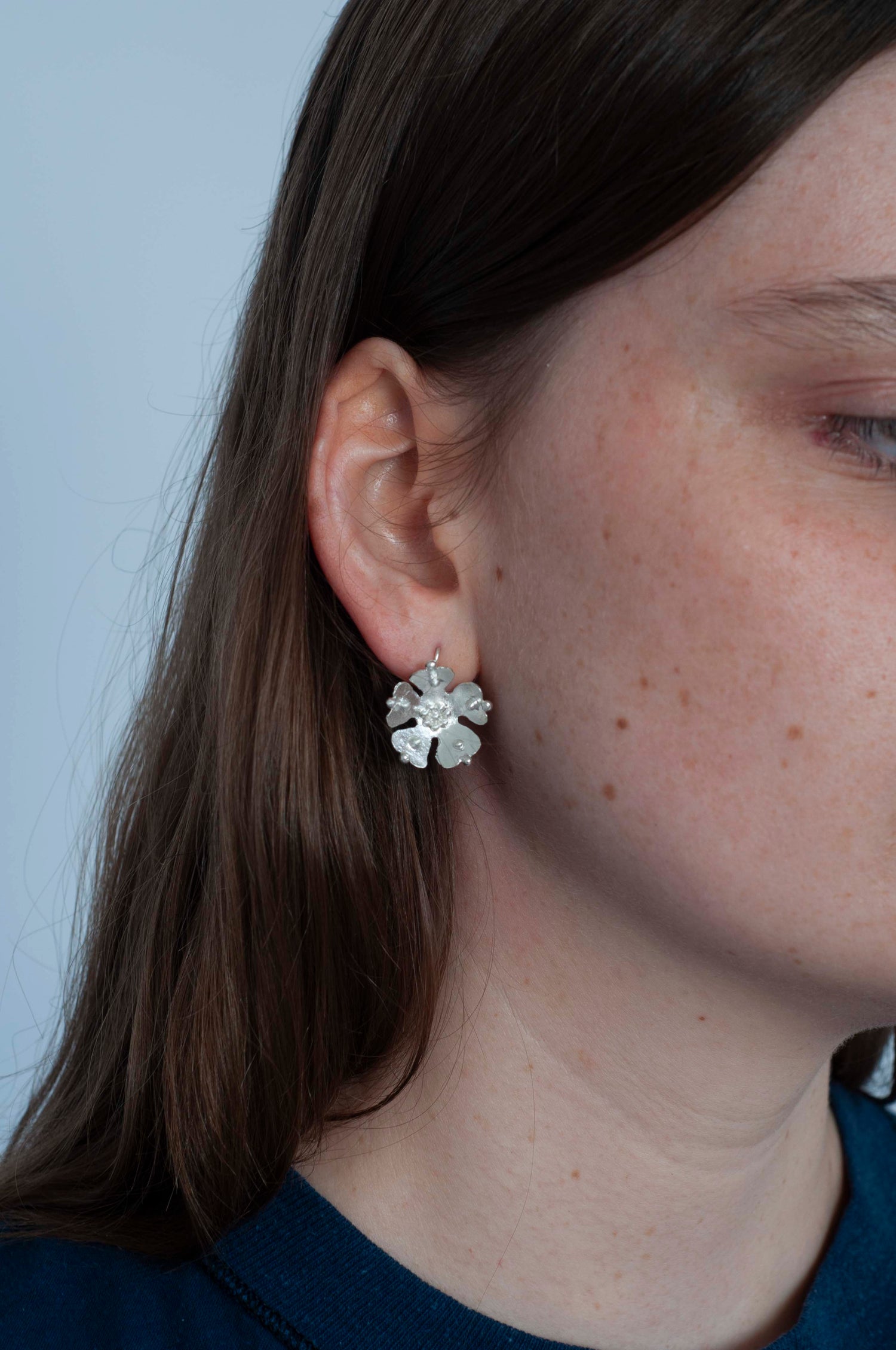 Clavos Earrings