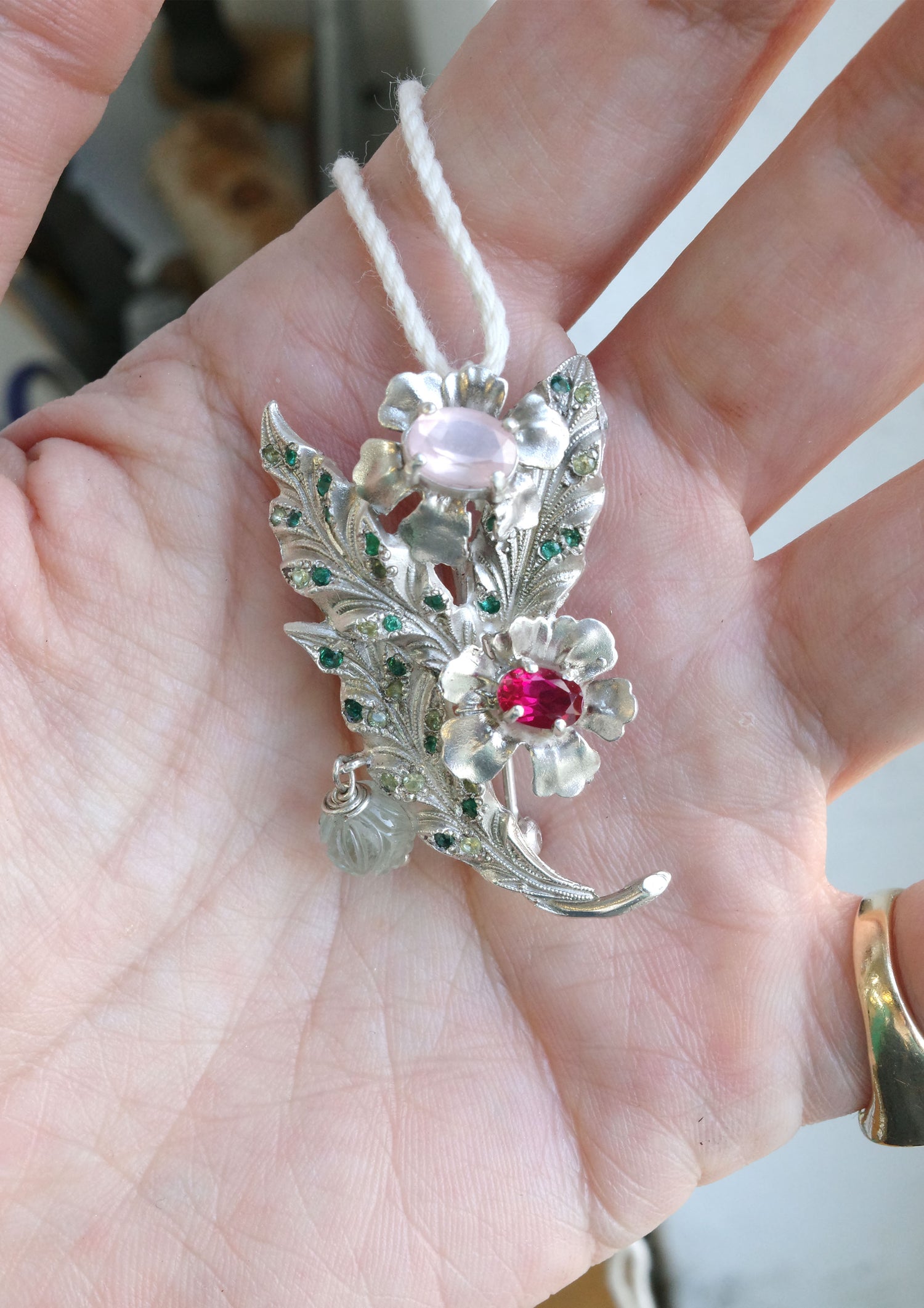 Hunkamunka Brooch/Pendant