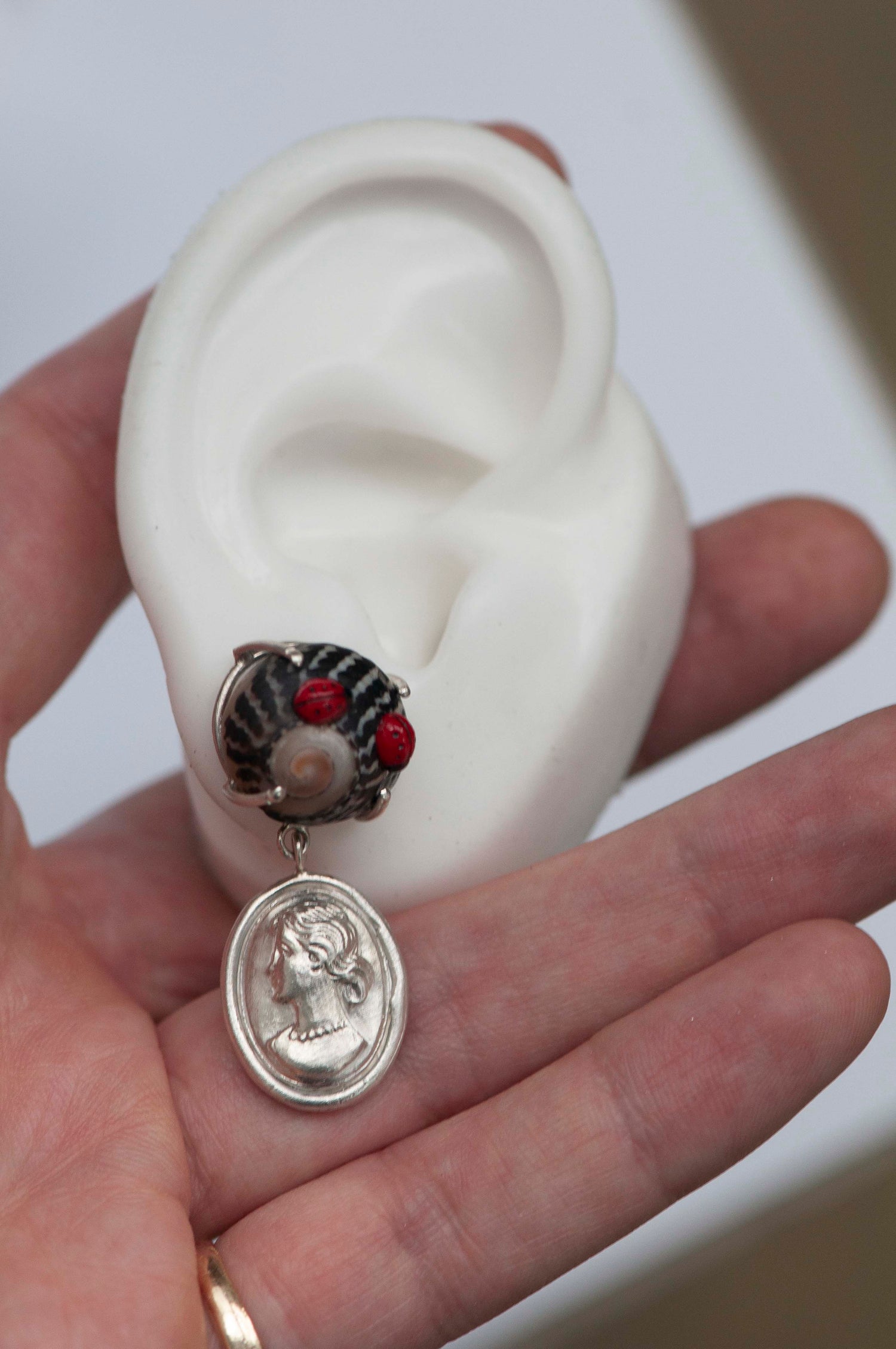 Lady Earrings