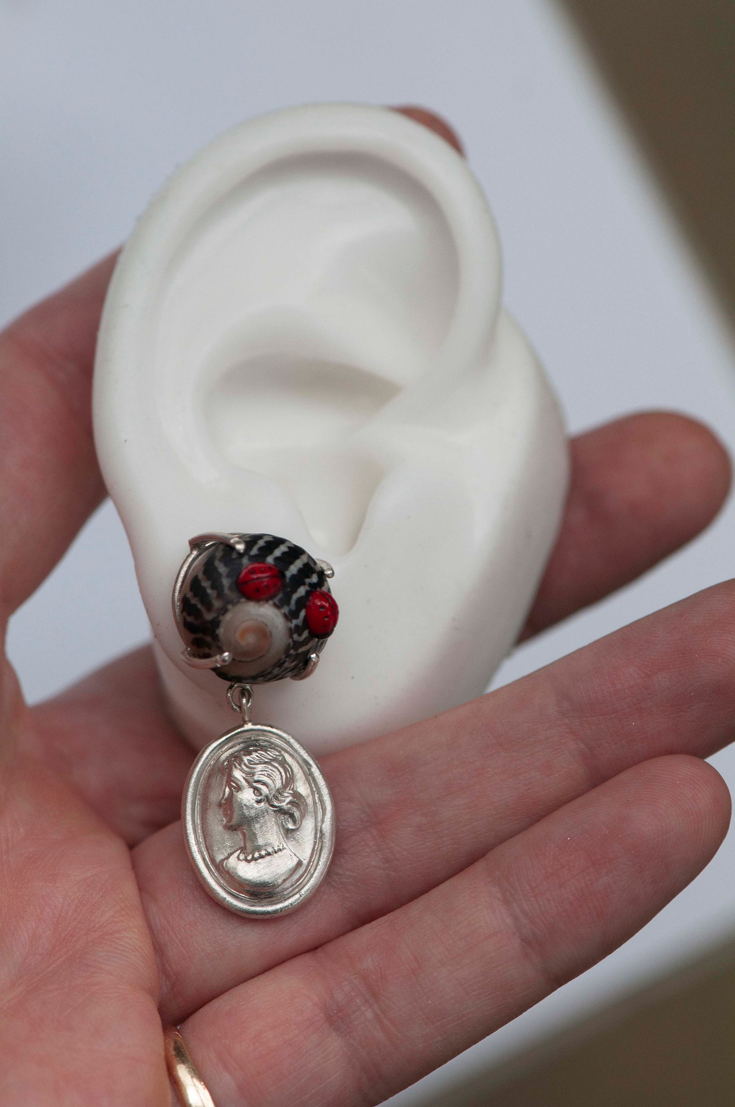 Lady Earrings