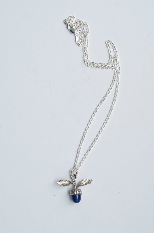 Nuss Pendant